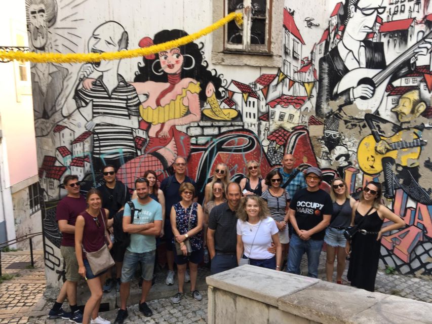 Lisbon: City Sightseeing Private Tour with Guide - Ginjinha taste: a small stop with big cultural value