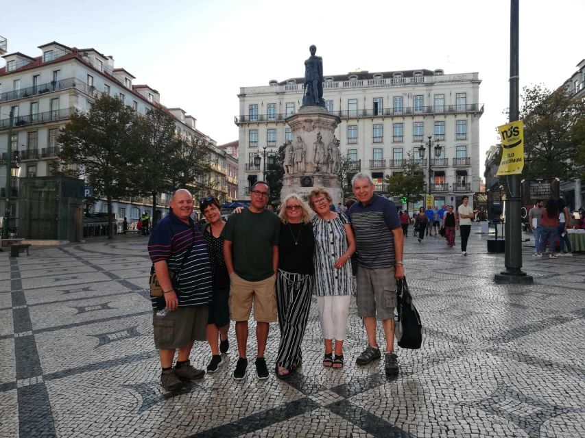 Lisbon: City Sightseeing Private Tour with Guide - The kind of guide experience you’re paying for