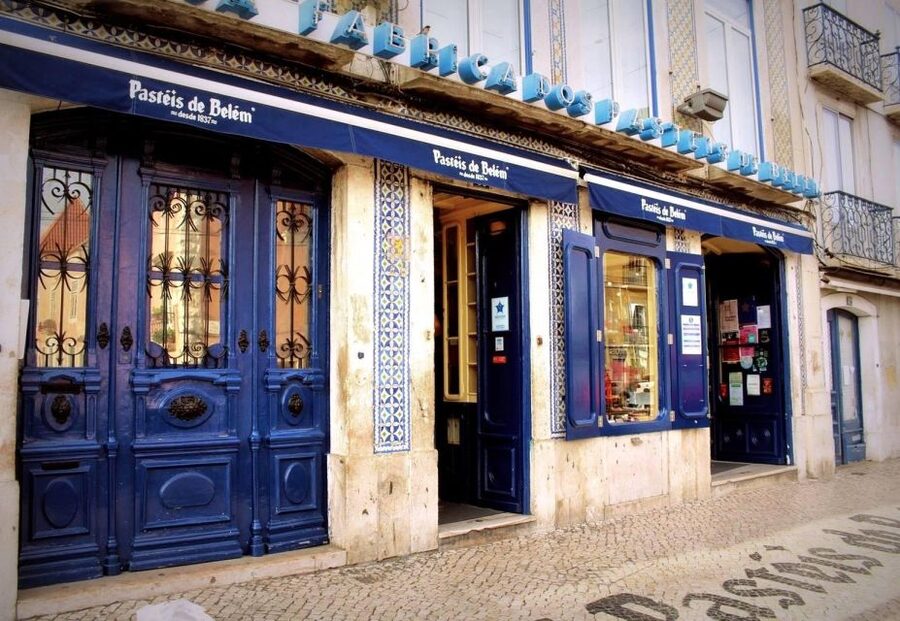 Lisbon: City Tour Alfama, New Town and Belém - Baixa and Commerce Square: the earthquake-era Lisbon you can walk through