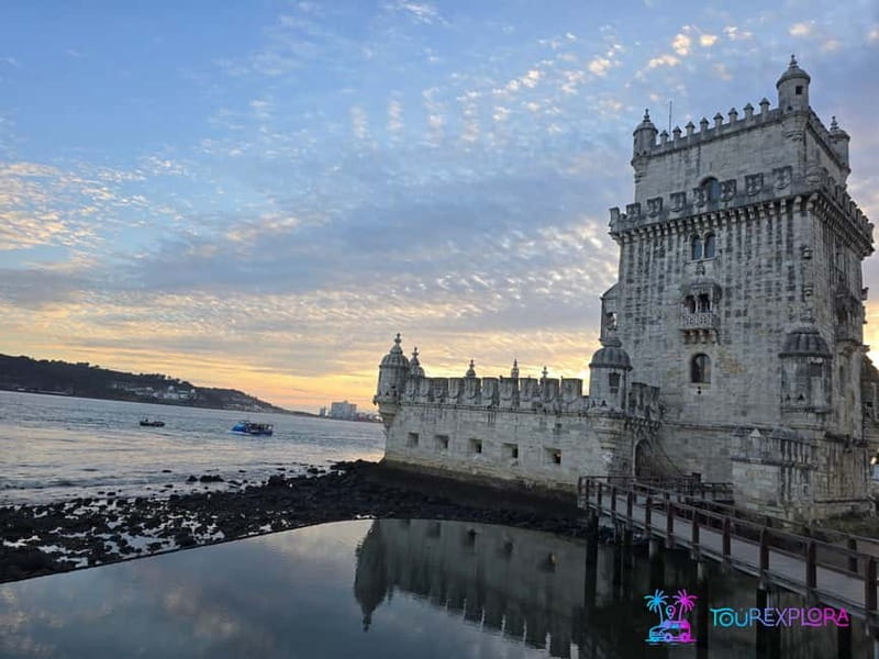 Lisbon City Tour: All Must-See Attractions with Expert Guide - Cristo Rei first: why this is a great opener
