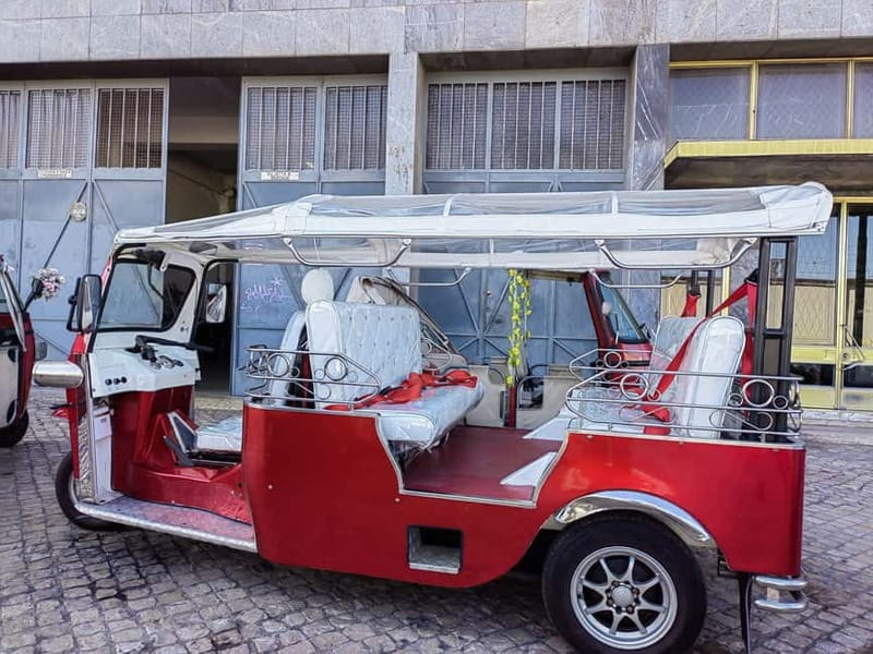 Lisbon: City Tuk-Tuk Guided Tour with Hotel Pickup - FAQ