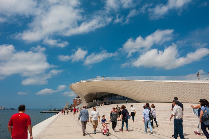 Lisbon Contemporary Architecture - Should you book this Lisbon contemporary architecture tour?