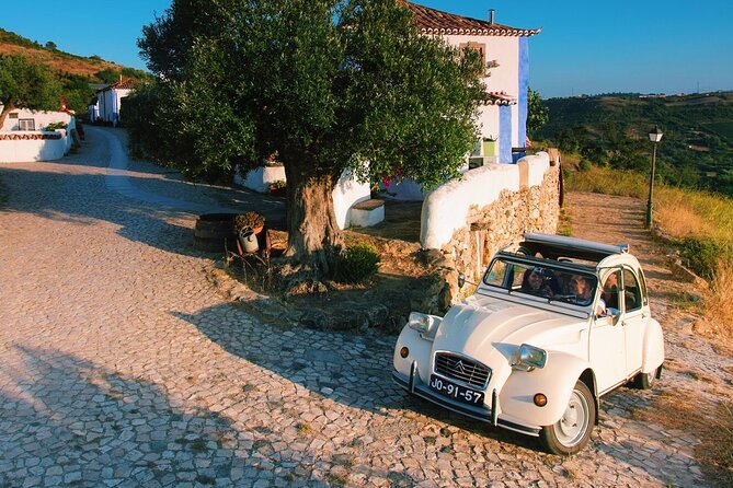 Lisbon Countryside Food Tour on a Vintage Car - Mafra’s Main Street Sights and the Convento de Mafra