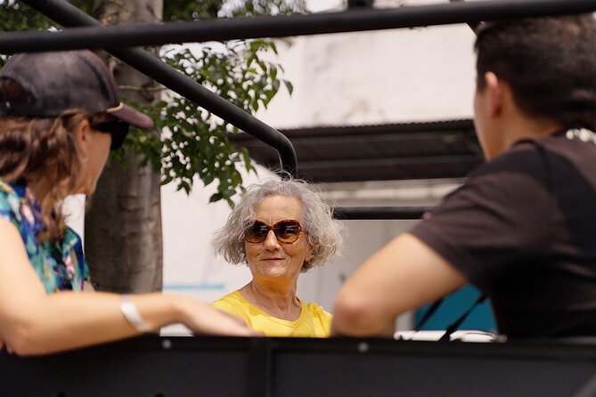 LISBON DAILY TOUR in a Vintage Jeep with FOOD & DRINK Tastings - FAQ