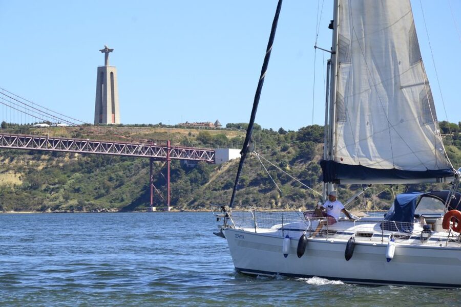Lisbon: Day and Sunset Tour on the Tagus River - The Crew Touch: Mary, Captain Hélder, and Photo Moments