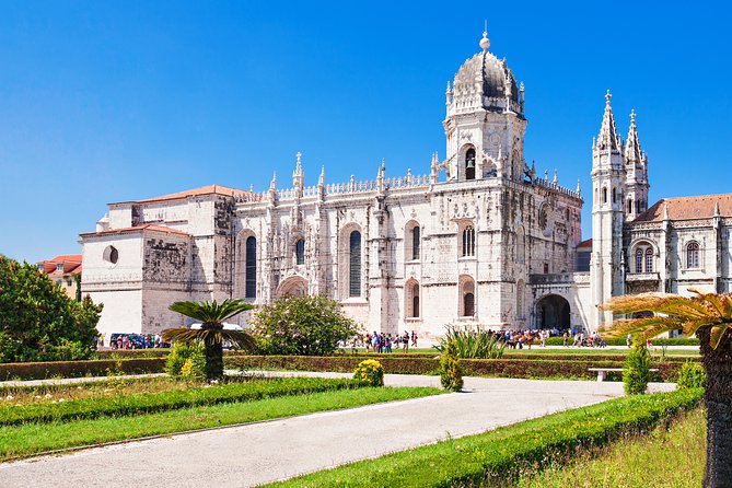 Lisbon Day Trip from the Algarve - Belém at the Tagus: Jerónimos Monastery and the discoveries story