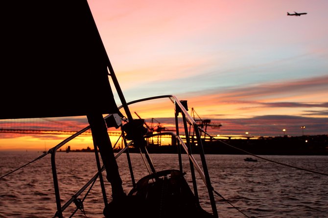 Lisbon: Daylight or Sunset on a Vintage Sailboat - The “petiscos + wine” stretch near the river: when the sail turns into an evening