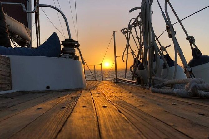 Lisbon: Daylight or Sunset on a Vintage Sailboat - Praça do Comércio: the open square looks even bigger from the water