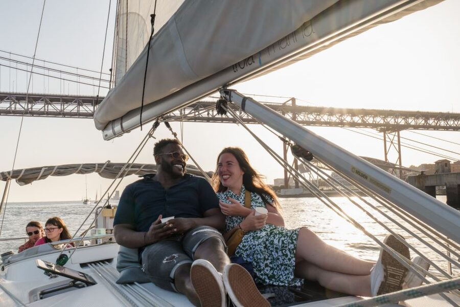 Lisbon: Daytime/Sunset/Night City Sailboat Tour with Drink - Sailing from Doca de Belém: where you start and why it matters