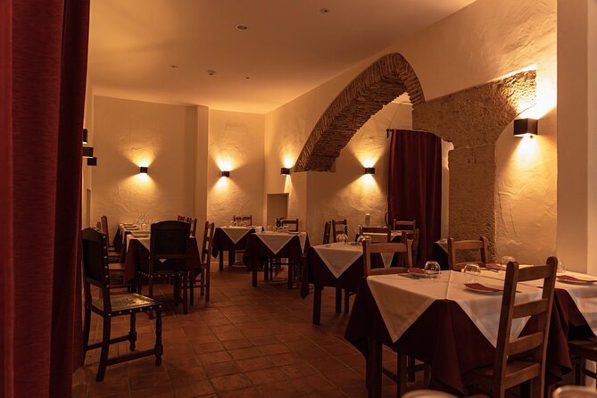 Lisbon: Dinner with Rising Stars of Fado at Canto do Poeta - Service Details That Actually Affect Your Night
