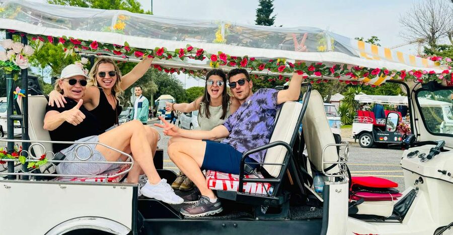 Lisbon: Discover Belem by electric Tuk Tuk - Pastéis de Belém: How the Tart Stop Can Save Your Day