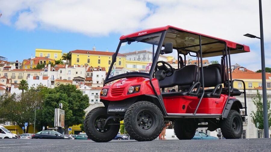 Lisbon: Discovering Belém Tuk Tuk Tour - Guides, flexibility, and what private really means here