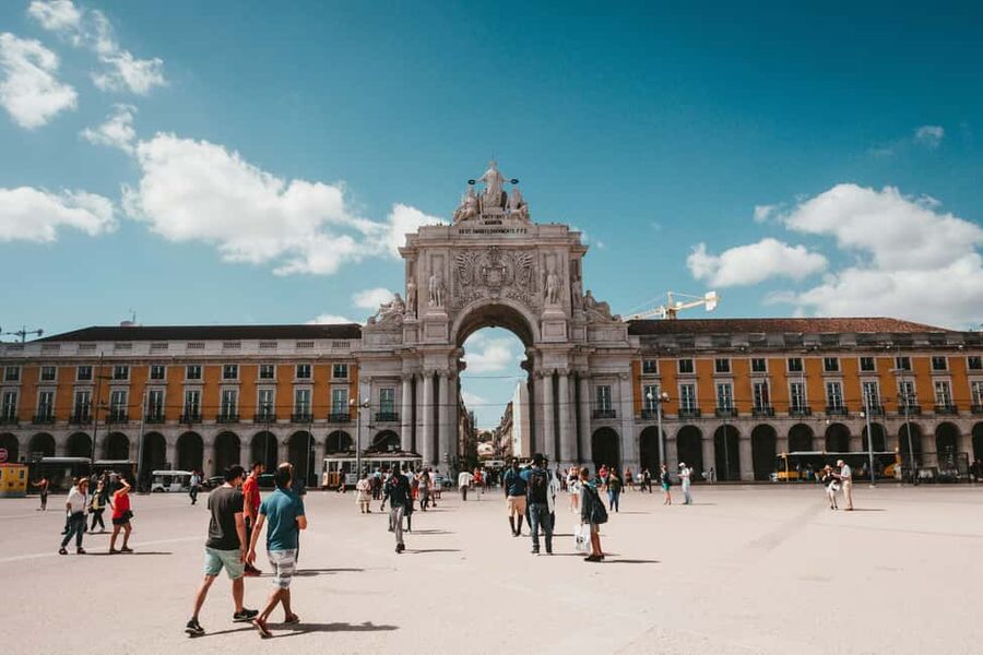 Lisbon: E-Bike Adventure Through the City of Seven Hills - Praça do Marquês de Pombal: finishing strong with open-city energy