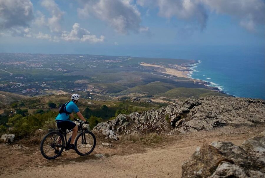 Lisbon: E-bike Trip from the Sintra Mountains to Cascais Sea - The fresh-water fountain moment and what it adds