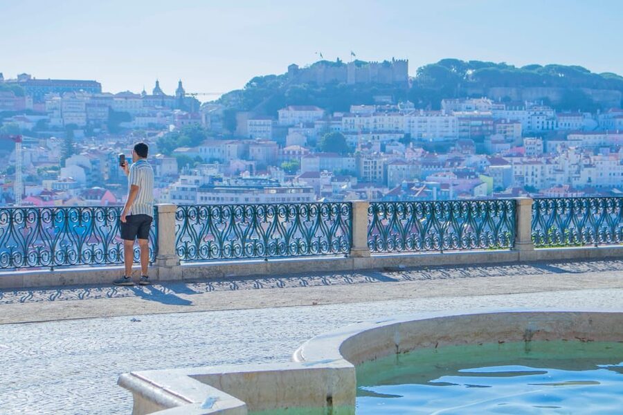 Lisbon: Early Morning TukTuk Tour - hotel/cruise ship pickup - Santa Vicente de Fora and Santa Engracia: Morning Church Stops with Meaning