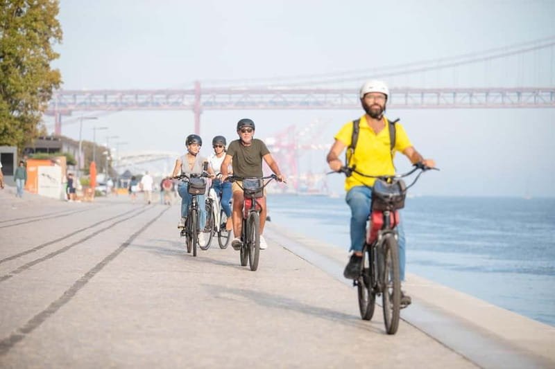 Lisbon: Electric Bike Tour by the River to Belém - Pastel de Nata and coffee: the sweet, practical wrap-up