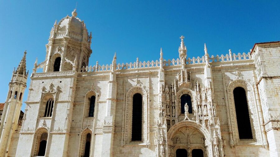 Lisbon Essentials 5H Tuk Tuk seightseeing Tour Free Pickup - Price and Value: Is $212 Worth It?