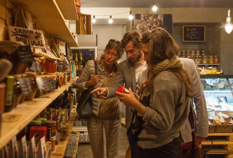 Lisbon: Evening Local Food Crawl with Drink Pairings - Who This Tour Suits Best (and Who Should Skip It)