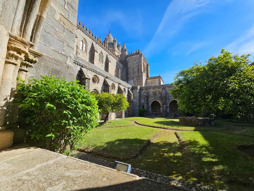 Lisbon: Évora (w/ Cathedral & Bones), Cartuxa & Cork Factory - Giraldo Square free time: shop, regroup, and pick your lunch plan