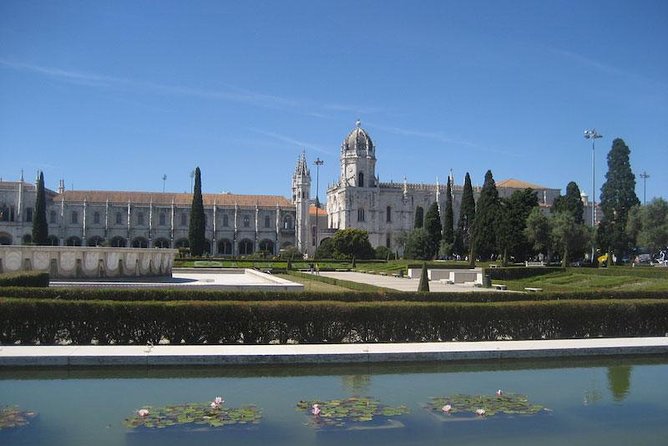 Lisbon experience tailored private tour (half day) - São Jorge Castle and the church tower: views plus real walking
