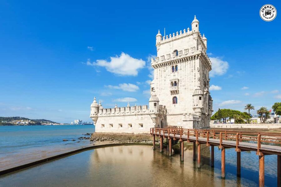 LISBON : EXPLORE OLD TOWN ALFAMA BY ELECTRIC TUK TUK - Guides and pacing: why the best part is often the human touch