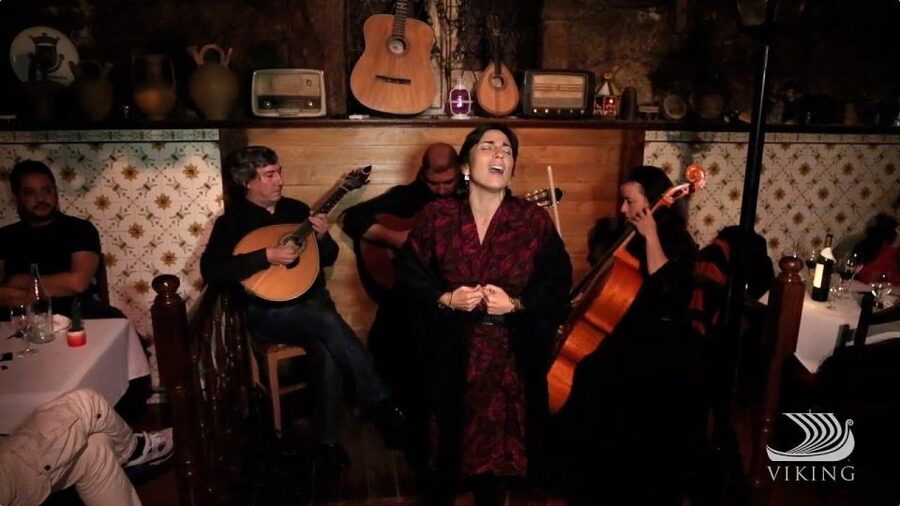 Lisbon: Fado Experience Private Tour - Miradouro da Senhora do Monte and Graça: where the view teaches you the route