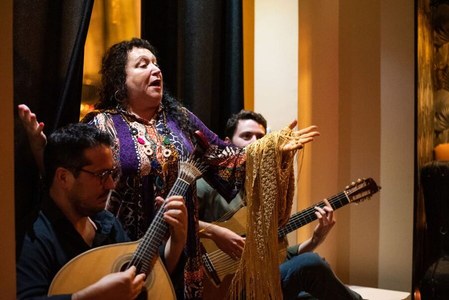 Lisbon: Fado & Food Tour with Live Show & Traditional Dinner - Ourives Petisqueira: petiscos and a smart start to the food story