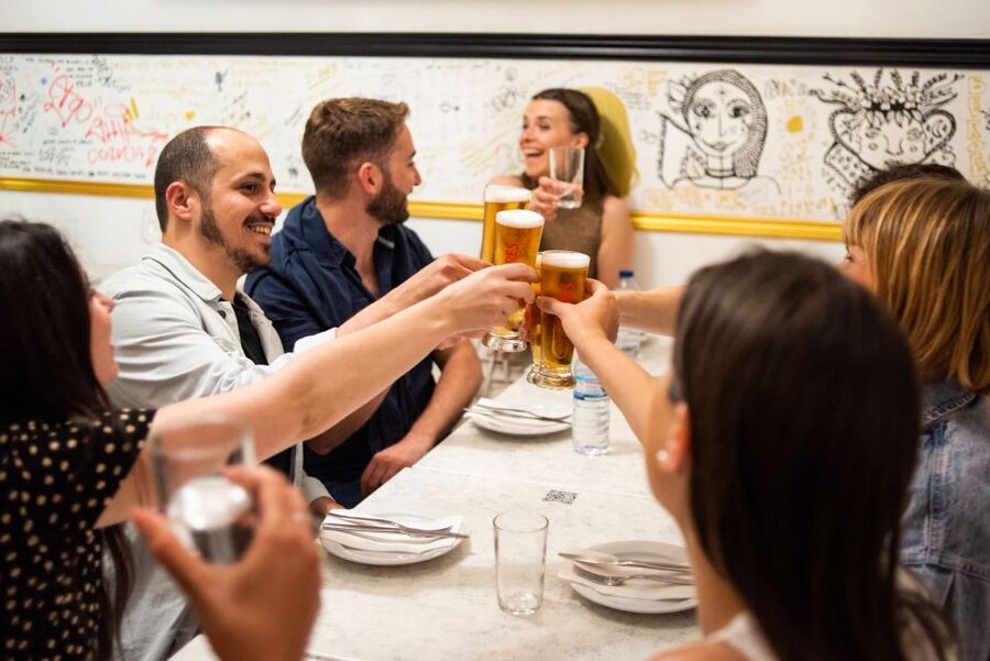 Lisbon: Fado & Food Tour with Live Show & Traditional Dinner - Alfama and Mouraria on foot: viewpoints plus fado origins