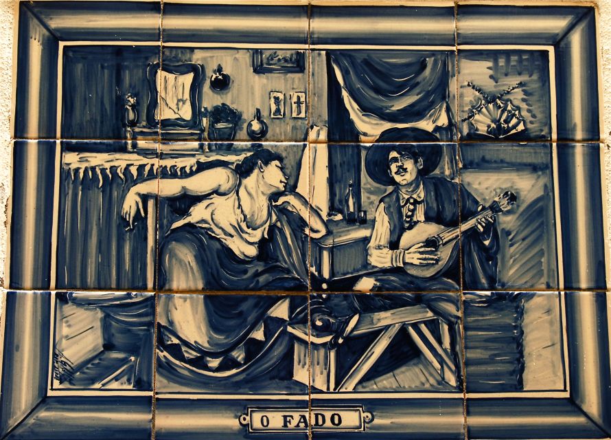 Lisbon: Fado Show and Portuguese Dinner - Inside the Fado House: The 1.5-Hour Live Show You Can Actually Follow