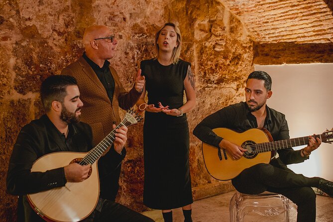 Lisbon: Fado Show With Wine and History - Why this Lisbon fado show feels more personal than big concerts