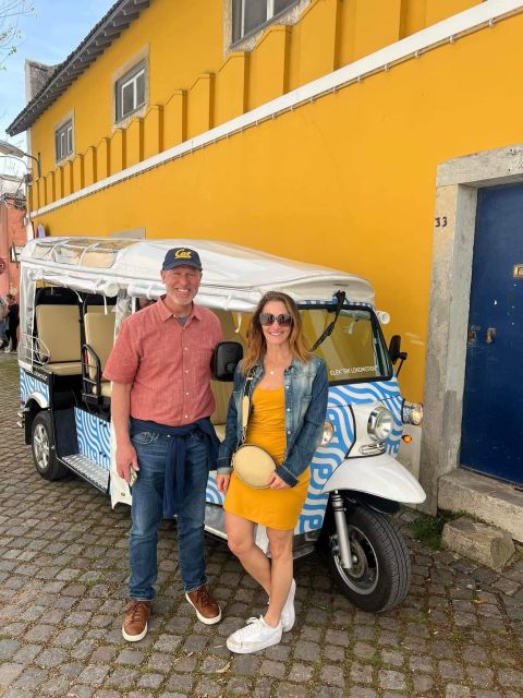 Lisbon: Famous 28 Tram Line Guided Private Tour by Tuk-Tuk - Getting started at Av. da Liberdade 6: the easiest possible launch