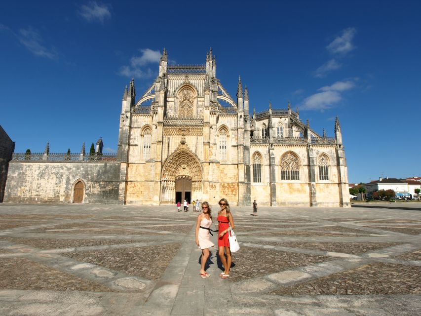Lisbon: Fatima, Batalha, Nazare and Obidos Tour Hotel Pickup - Who should book this Fatima–Batalha–Nazaré–Óbidos tour