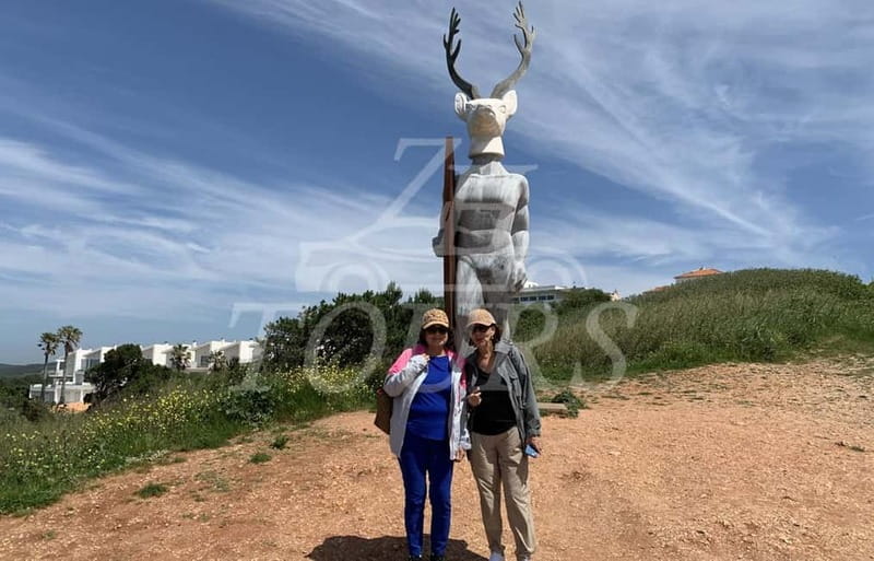 lisbon: Fatima, Nazare, Obidos, mira de aire private tour - Nazaré: biggest-wave views, the Devil Deer, and lighthouse landmarks