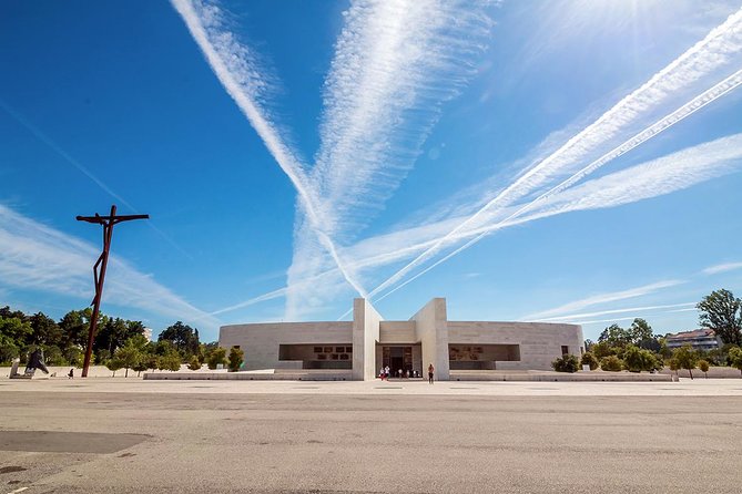 Lisbon: Fátima & The Shepherds Children Home Self-Guided Tour - Aljustrel: the shepherd children’s village and the Arneiro Well