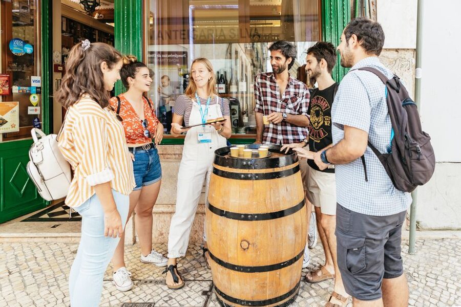 Lisbon: Food and Wine Small Group Walking Tour - Vinho Verde and codfish cake: the best opening move