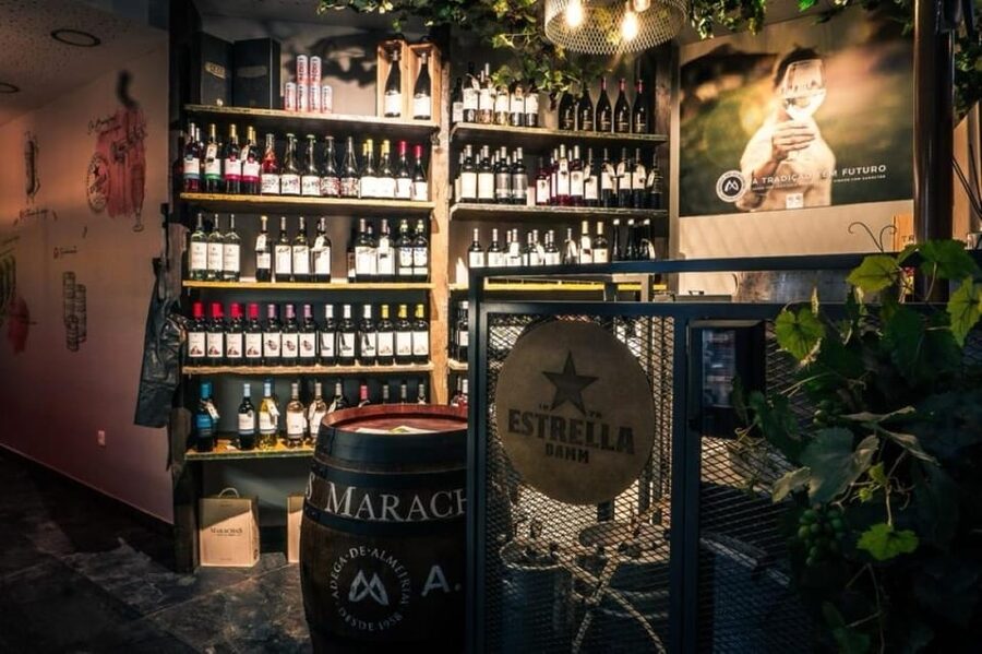 Lisbon: Food and Wine Tasting 4-Hours Tuk Tuk Tour - Key Points to Know Before You Go