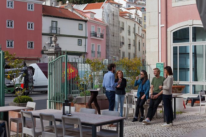 Lisbon Food Tour with 3 Stops and Fado Show Performance - Walking in Baixa and Alfama: why the route matters (and when it’s tiring)