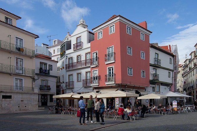 Lisbon Food Tour with 3 Stops and Fado Show Performance - Dietary needs in the real world: vegetarian and pescatarian options with eggs and dairy