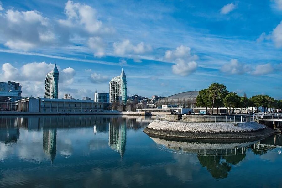 Lisbon: Full-Day City Tour with Cable Car Ride - Park of the Nations and the 1998 Expo: a modern contrast with a cable car ride