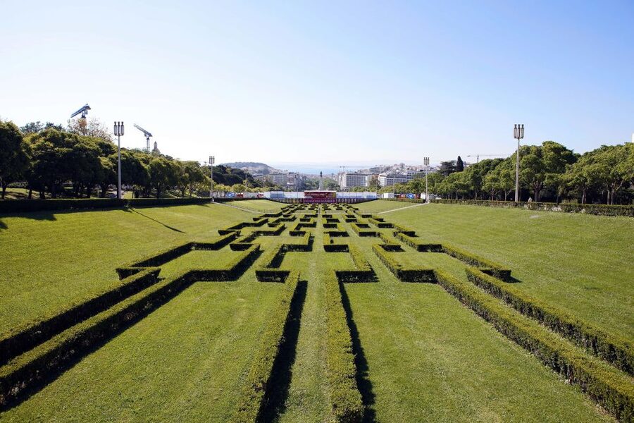 Lisbon: Full-Day City Tour with Cable Car Ride - Guide quality: why names keep coming up