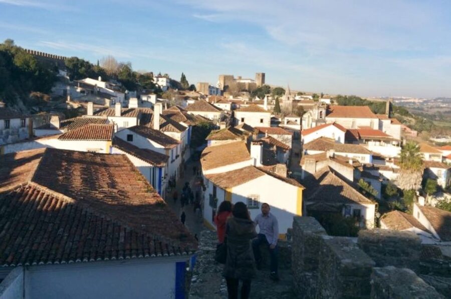 Lisbon: Full Day Tour to Fátima, Batalha, Nazaré and Óbidos - Sanctuary of Our Lady of Fátima: 1917 at the Heart of the Visit
