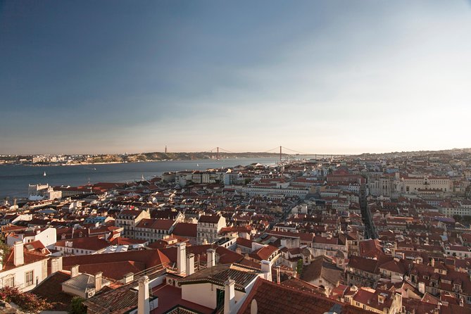 Lisbon Golden Age - Private Tour with Van and Local Guide - Stop 5: Praça do Comércio (Terreiro do Paço) and the Trade Story