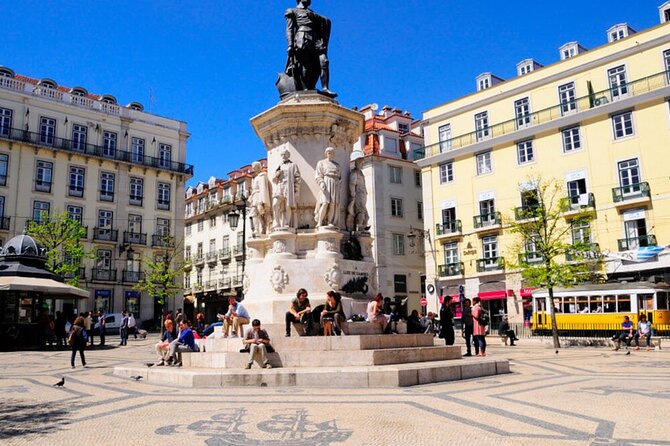Lisbon Guided City Tour the whole city - Meeting at Hotel Tivoli Avenida da Liberdade and keeping the day smooth