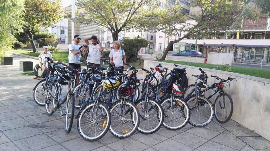 Lisbon: Guided E-Bike Tour to Belém - Central Lisbon warm-up: Martim Moniz to Praça da Figueira