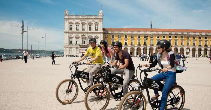 Lisbon: Hills, Alfama, and Mouraria Tour by Electric Bike - National Pantheon of Santa Engracia: baroque monument with a view payoff