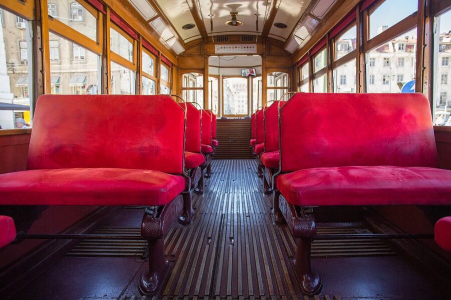 Lisbon: Hills Red Tram Tour by Tram 28 Route 24-Hour Ticket - Audio Guide in 12 Languages: Why the Narration Matters