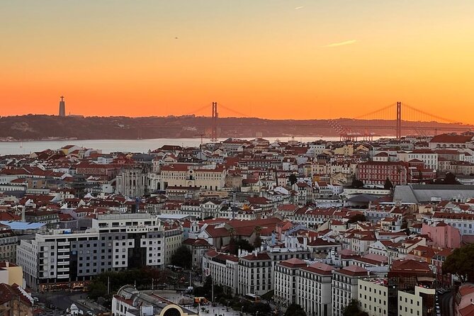 Lisbon Historic City Tour by Tuk-Tuk - Why a Lisbon Tuk-Tuk Tour Beats Walking on Day One