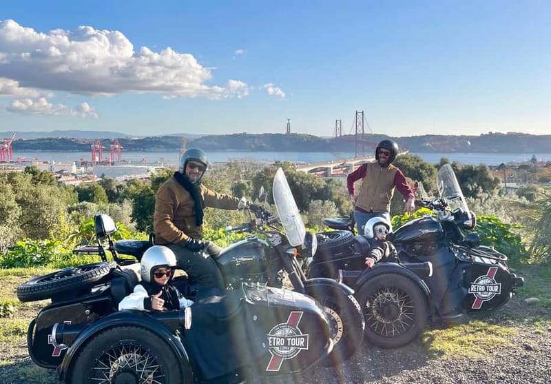 Lisbon : Historic Motorcycle Side-car Tour 1H - Why a one-hour sidecar tour is smart in Lisbon