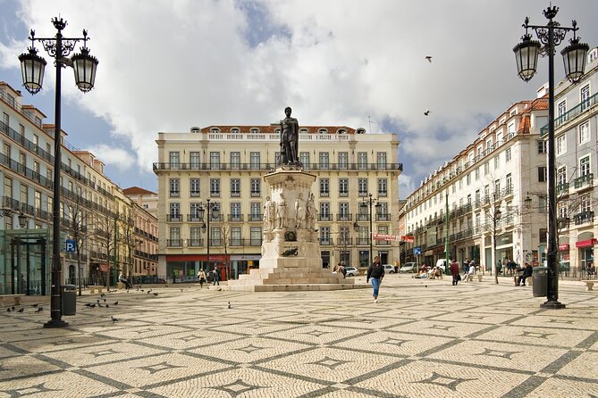 Lisbon Historical Downtown Private Tour - Portas do Sol Viewpoint: Alfama From the Highest Easy Angle