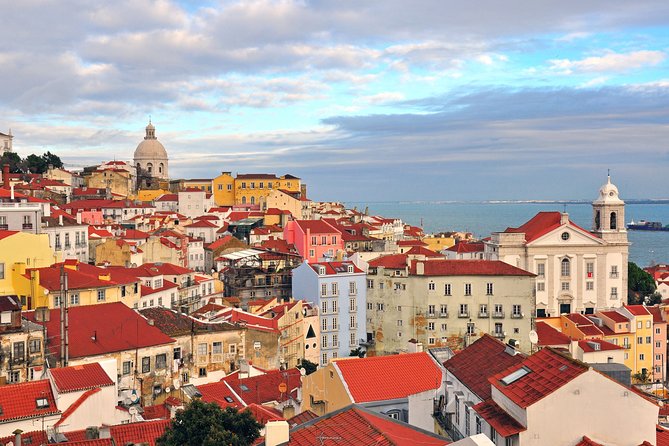 Lisbon Historical Vintage Tour: Typical Lisbon - Elevador de Santa Justa: a short look that still changes your perspective